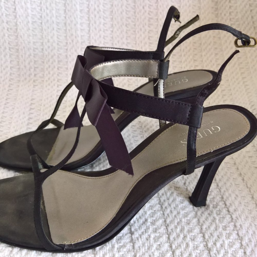 Brand: Guess | Size: 8 | Color: Black